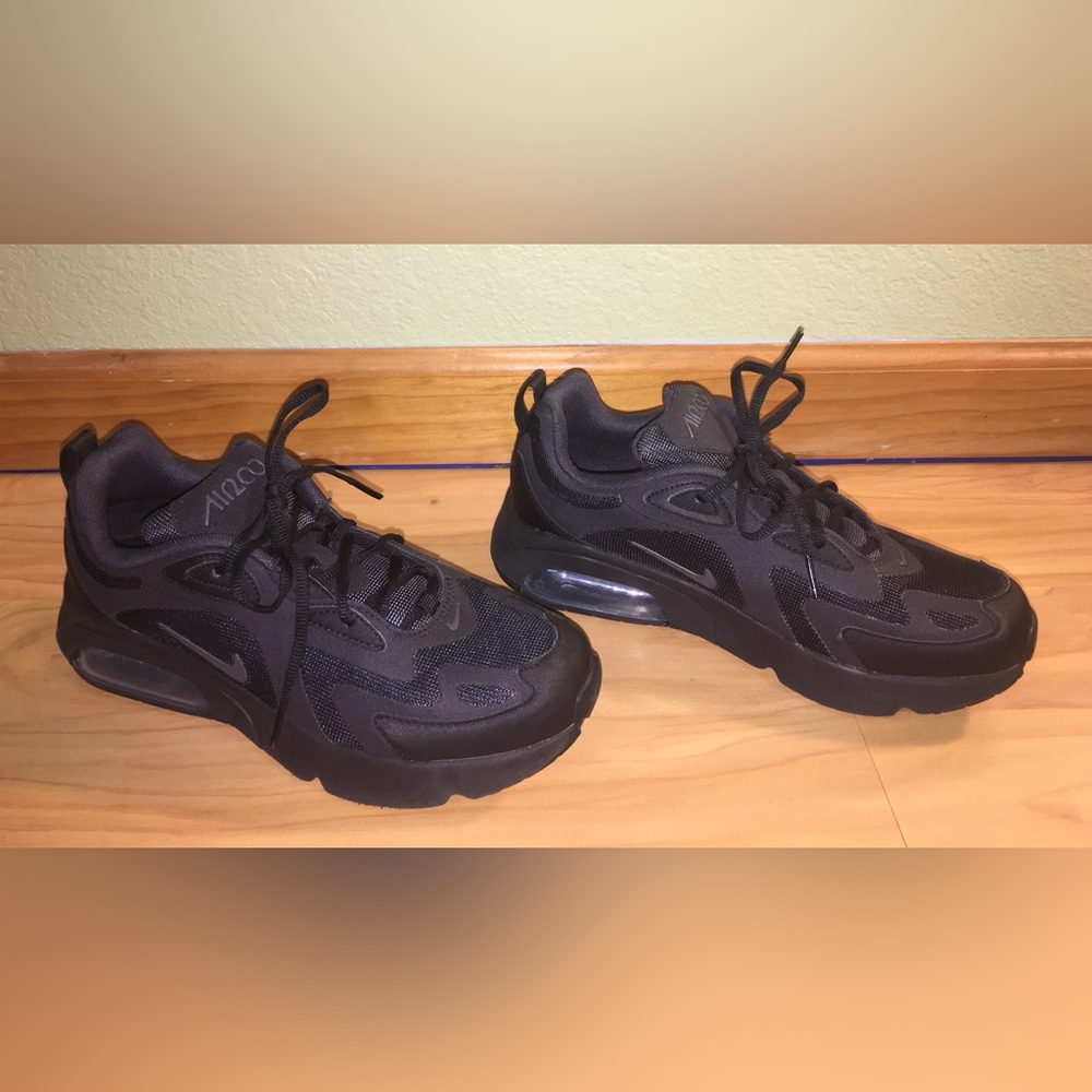Youth Nike Air Max 200 Black Sneakers 7Y - Picture 6 of 11